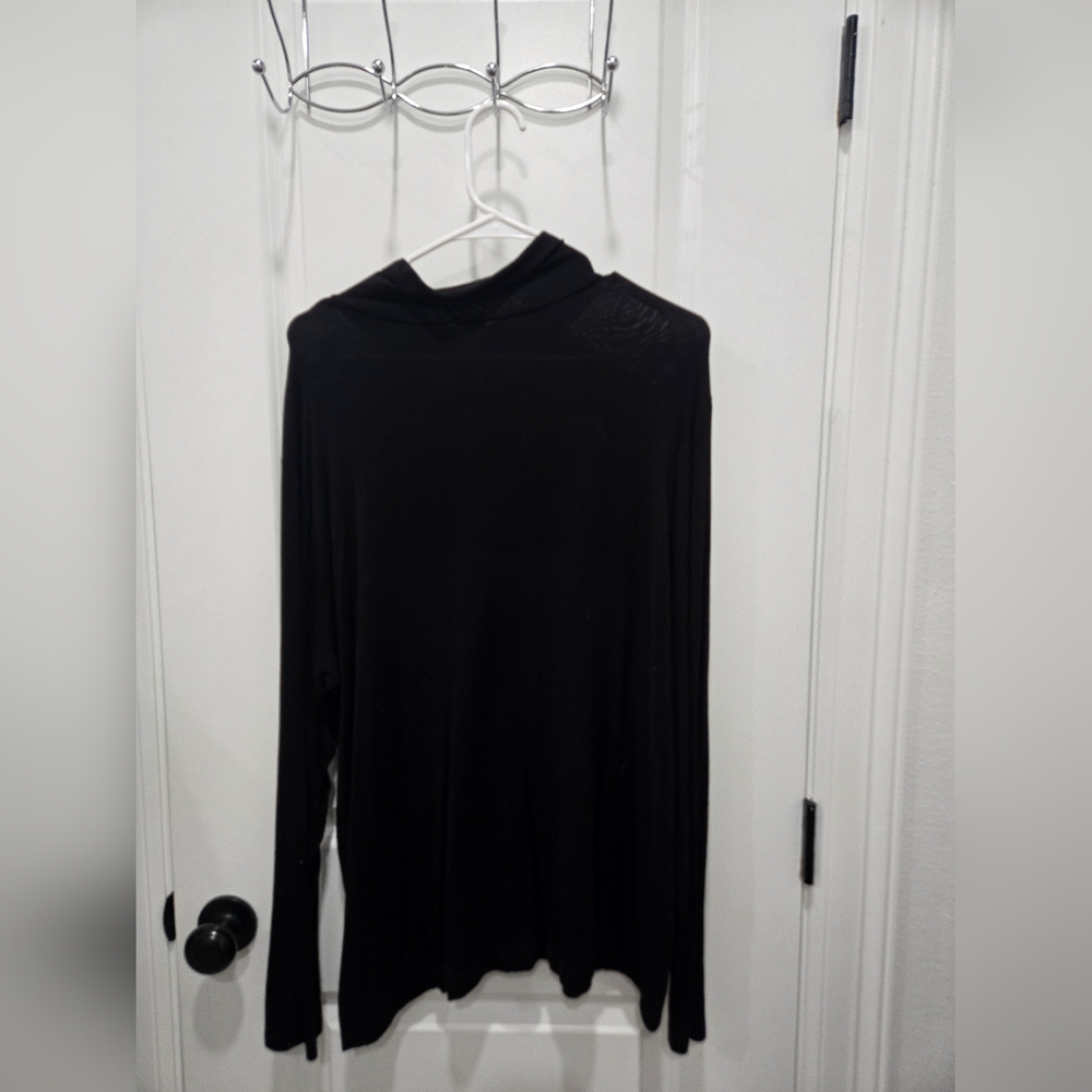 Black loose turtleneck. Shein. H&M. Size xxl